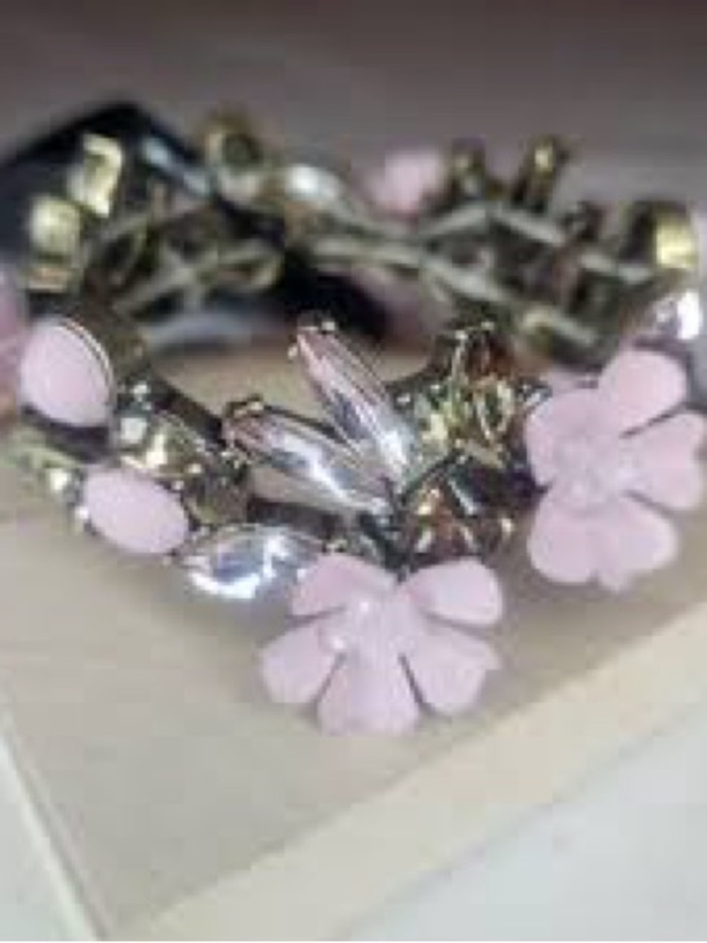 Simply Vera Vera Wang Pink Floral Bracelet, NWT - Picture 4 of 7